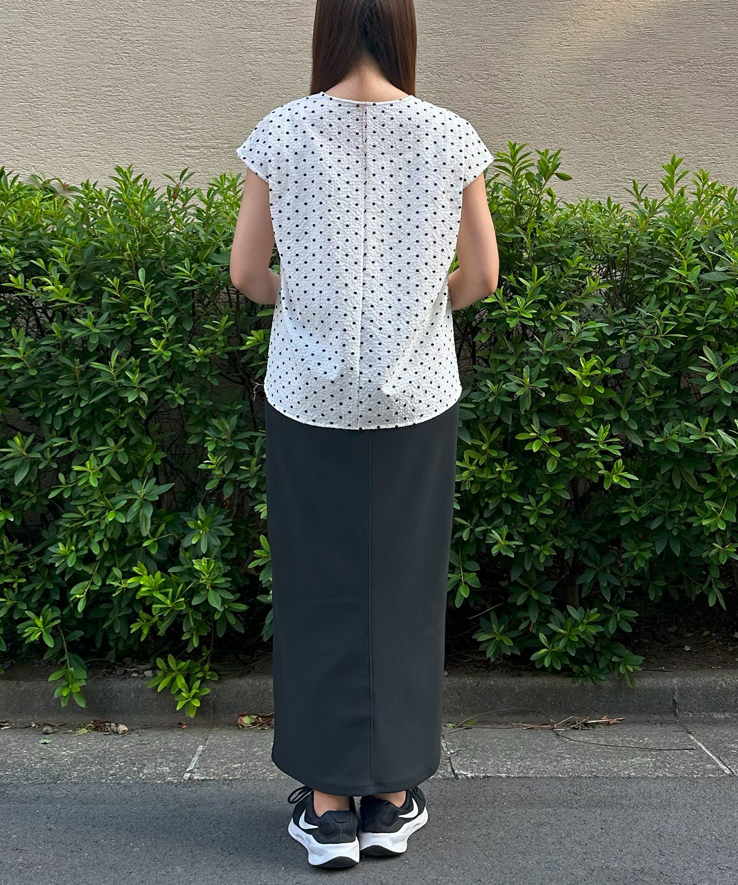 【INNOWAVE】フロントタックドットサッカーブラウス