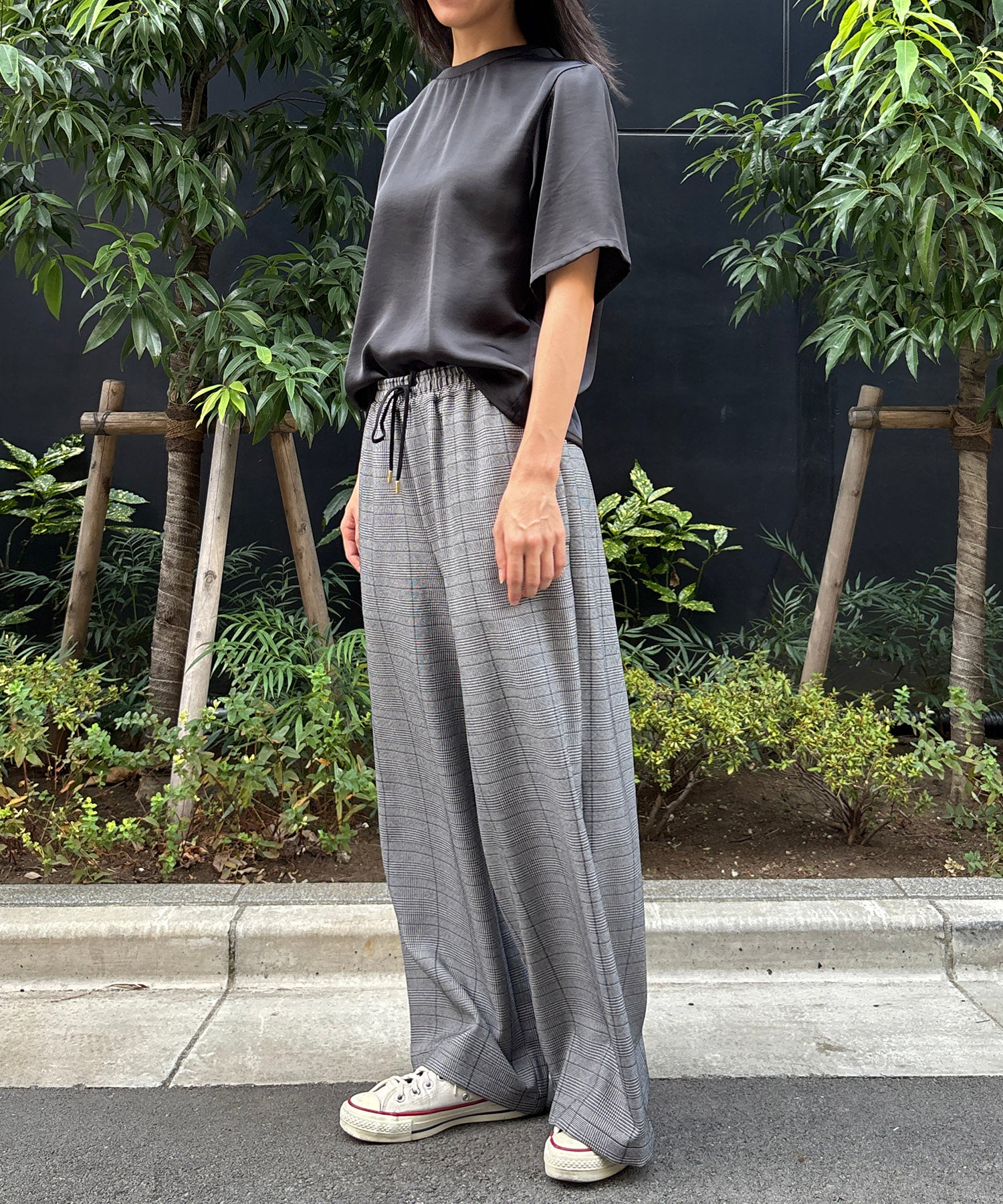 【qout】【R】サテンリブネックブラウス