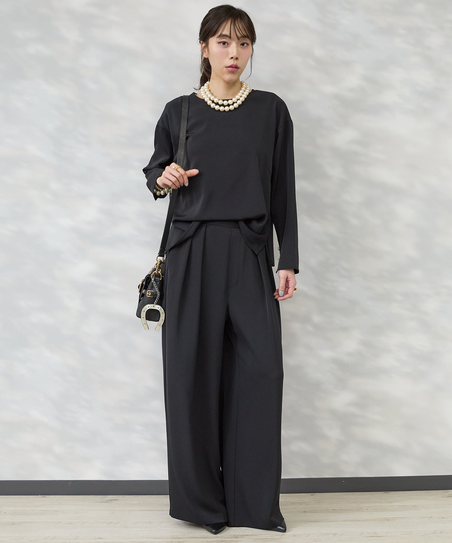 【JETSET SOLO PLUS】ソフトドレープツイルフレアワイドパンツ