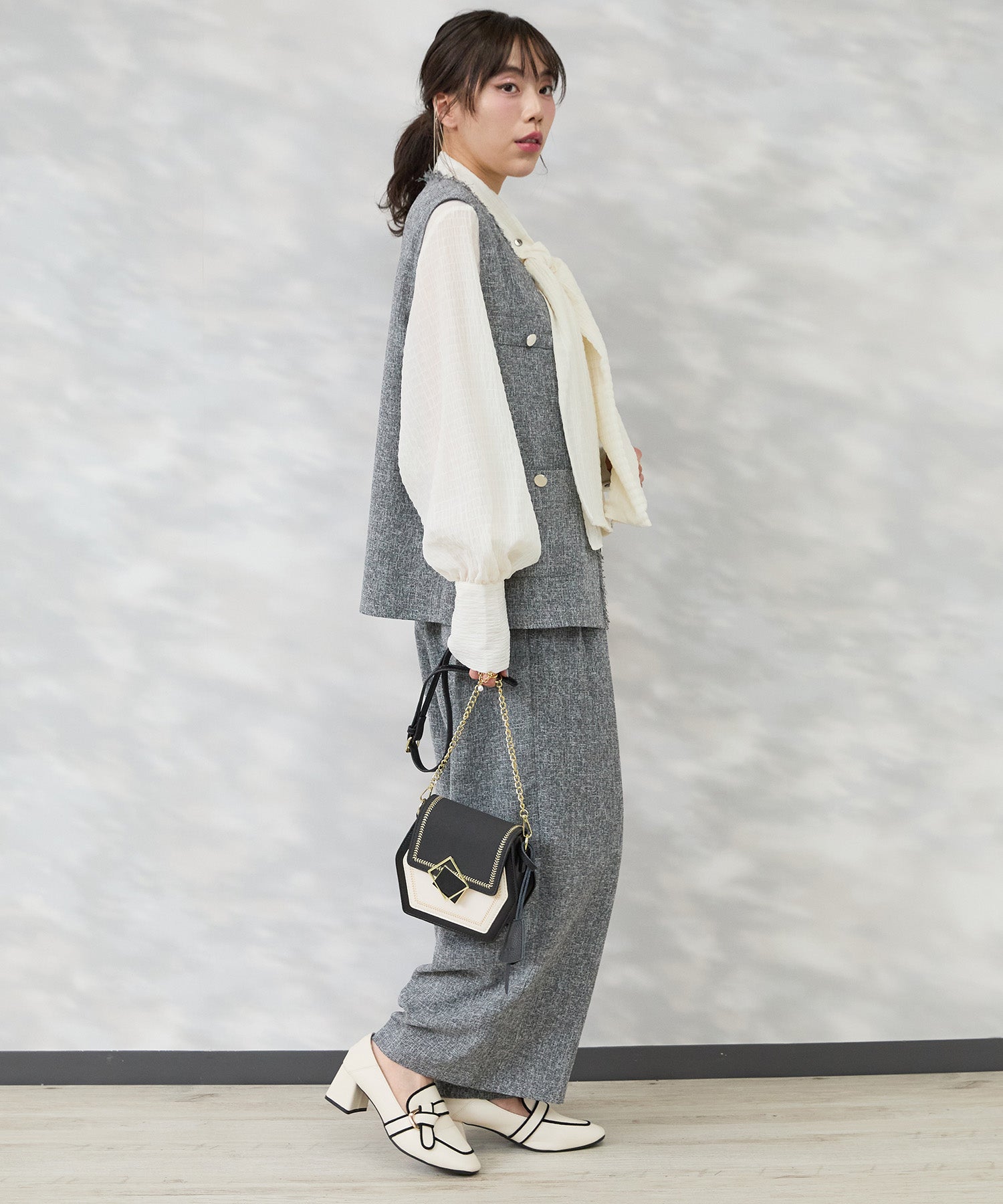 【JETSET SOLO PLUS】ツイードワイドタックパンツ