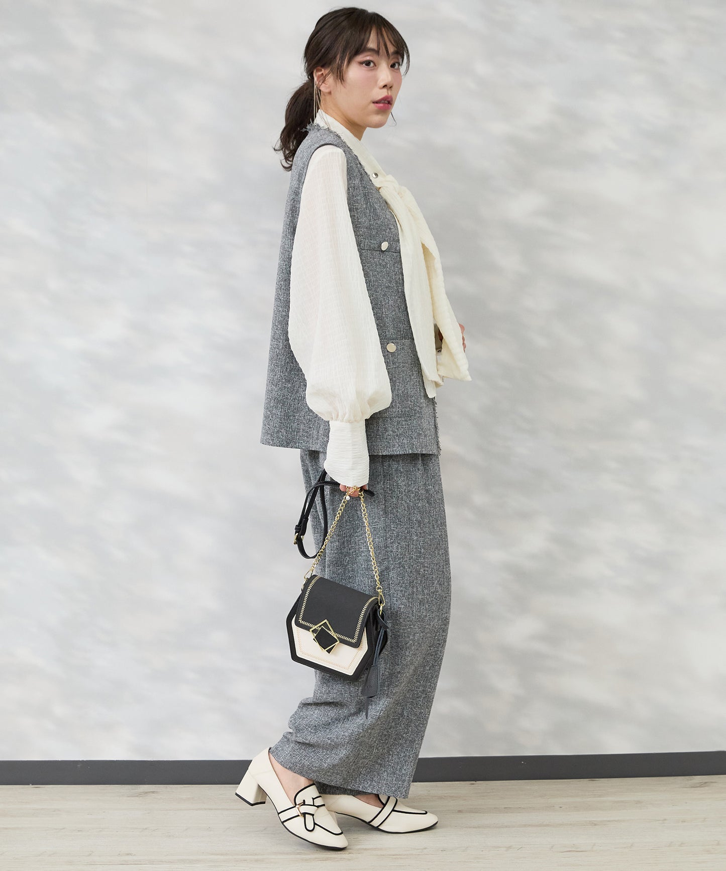 【JETSET SOLO PLUS】ツイードワイドタックパンツ