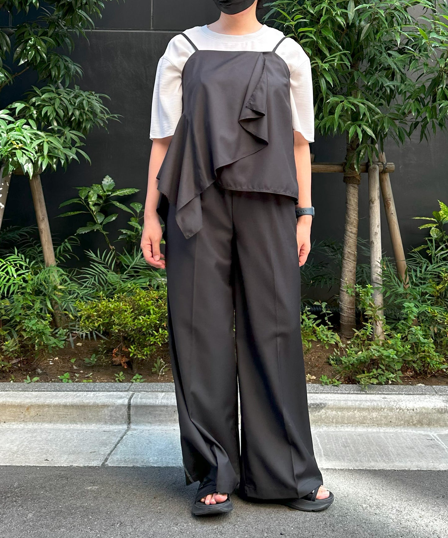 【INNOWAVE】サイドラインイージーパンツ