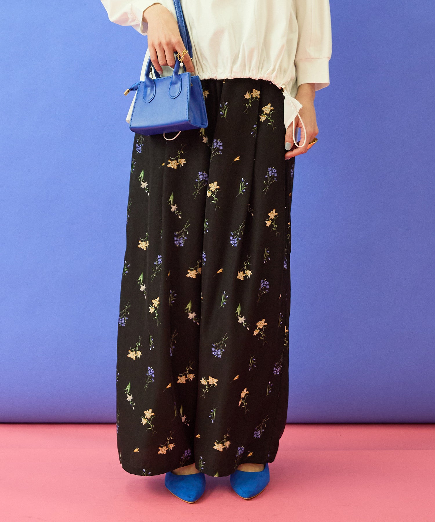 【FONT LAB】ボタニカルフラワープリントワイドパンツ