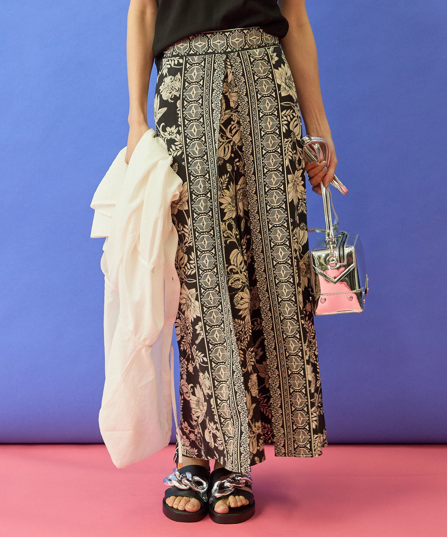 ワイドパンツ レディース パネルプリント 主役級 ラップデザインパンツ