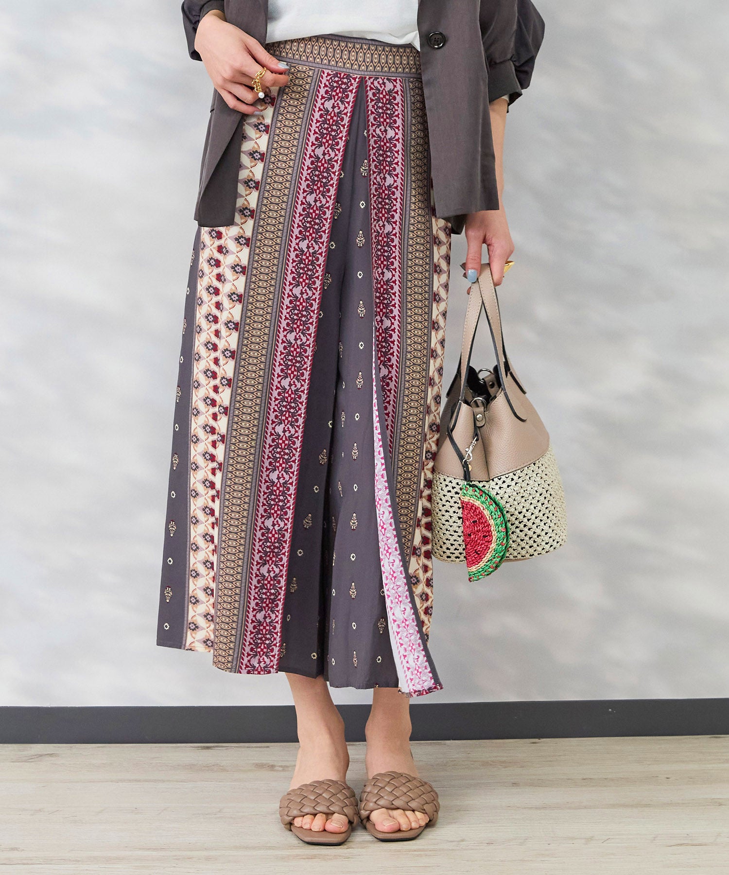 ワイドパンツ レディース パネルプリント 主役級 ラップデザインパンツ