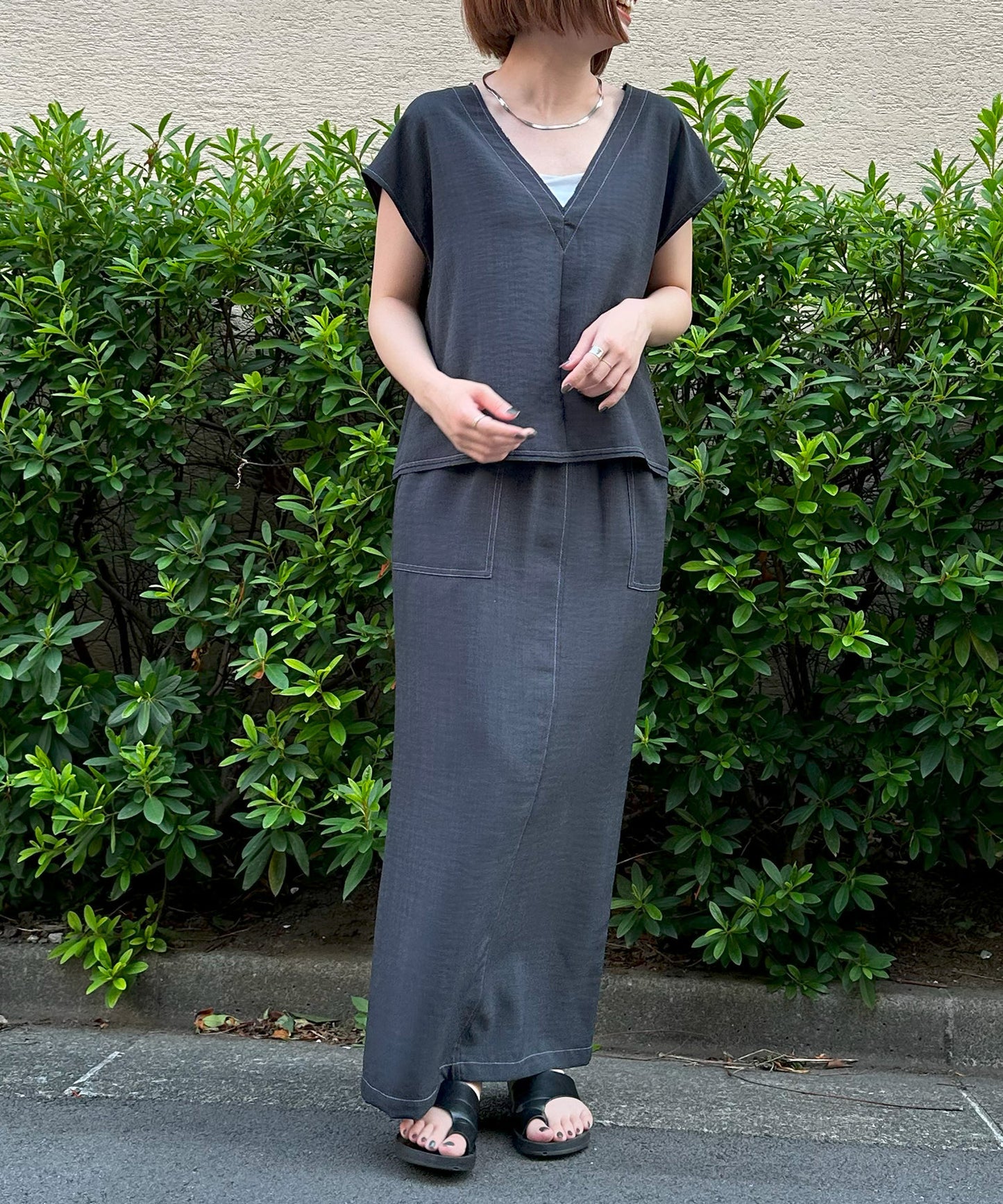 【INNOWAVE】バイカラーステッチナロースカート