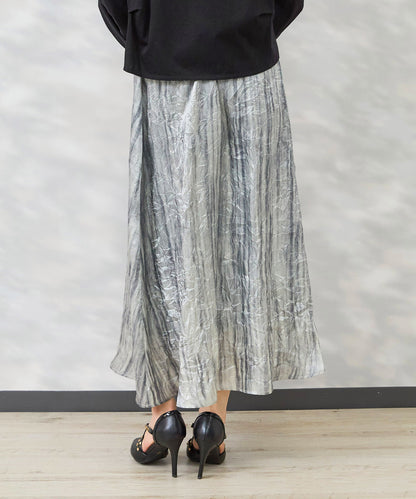 【FONT LAB】メタリックプリントワッシャースカート