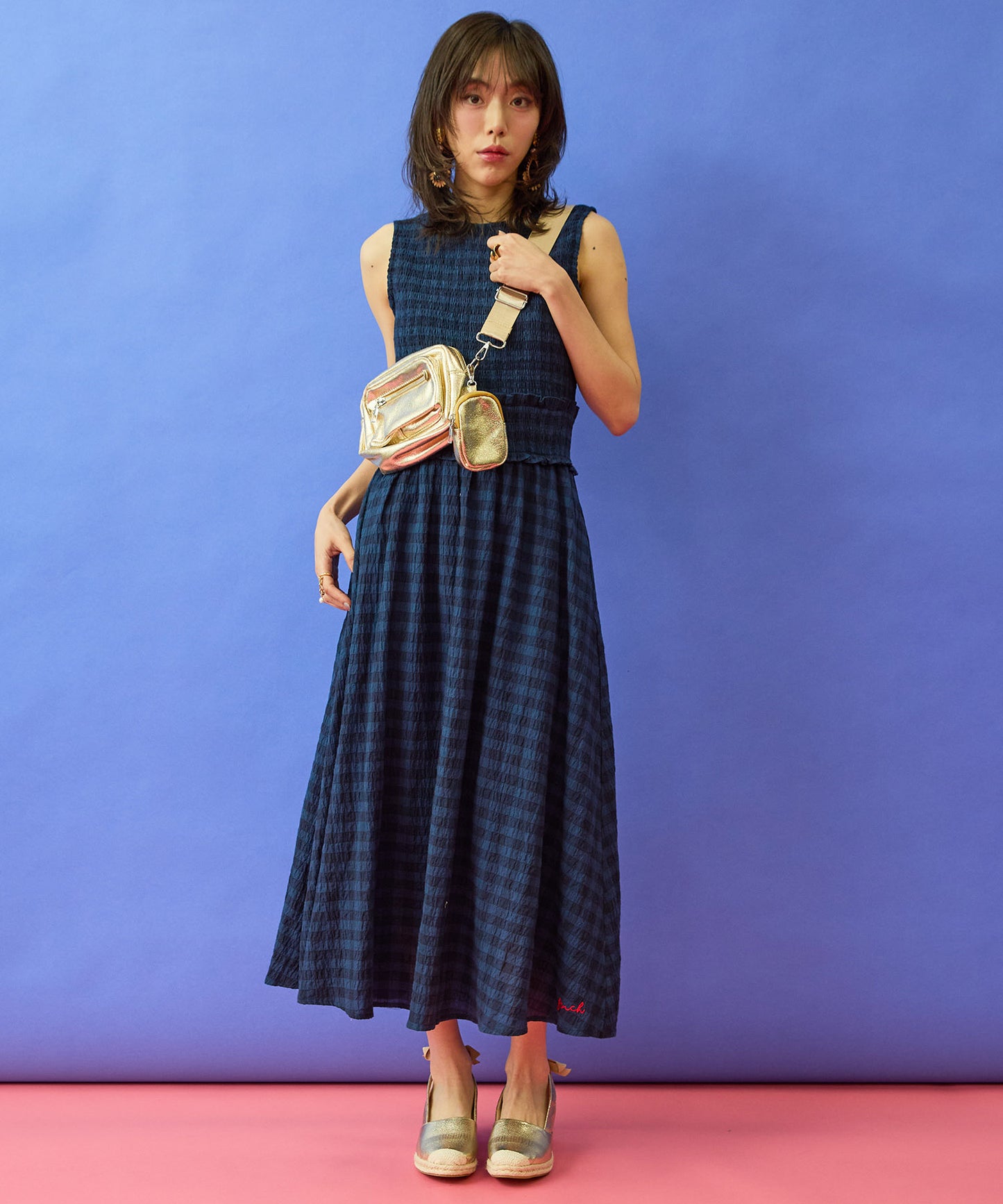 【FRNCH】ダークギンガムシャーリングワンピース