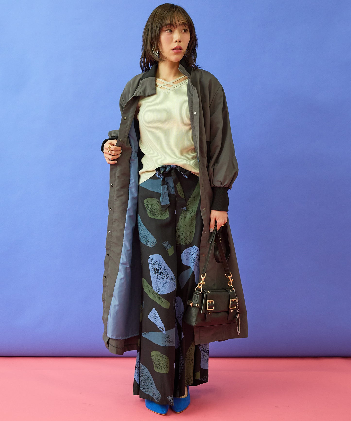 【JETSET SOLO PLUS】ダイヤモンドネックリブニット