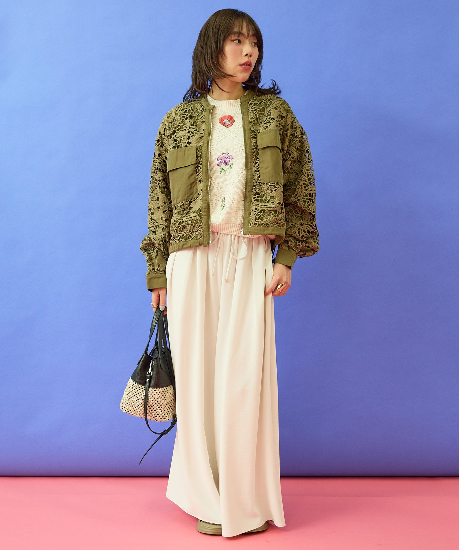 【NUMPH】フラワーモチーフサマーニット