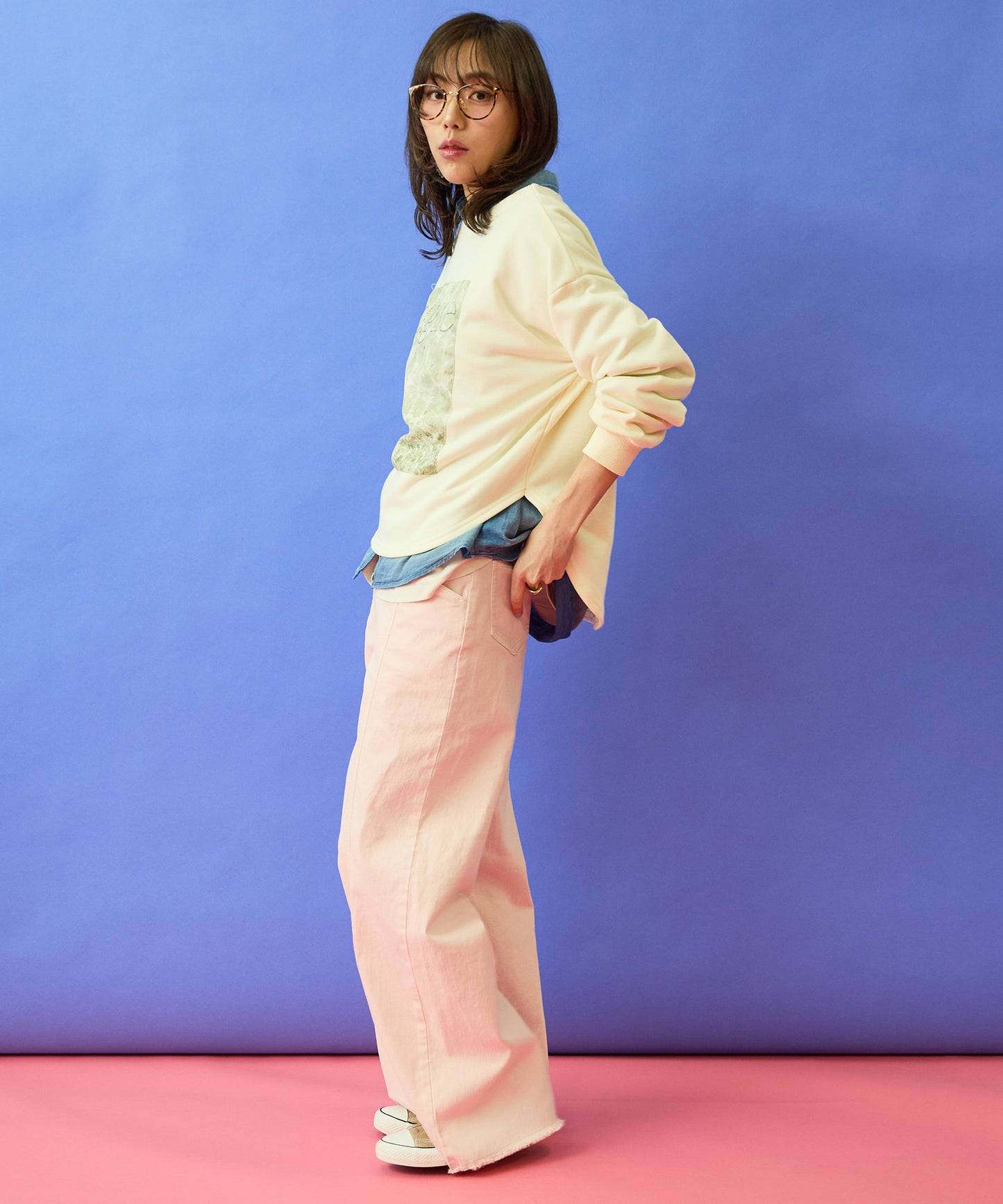 【FONT LAB】フォトプリント×ロゴボートネックスウェット