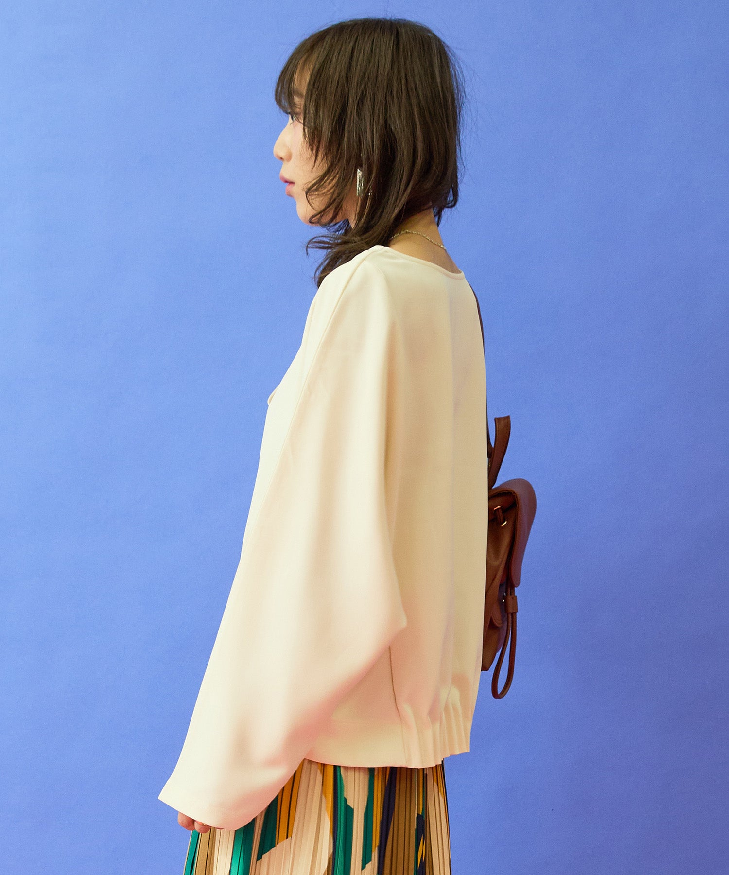 【FONT LAB】ピンタックヘムライトポンチカットソー