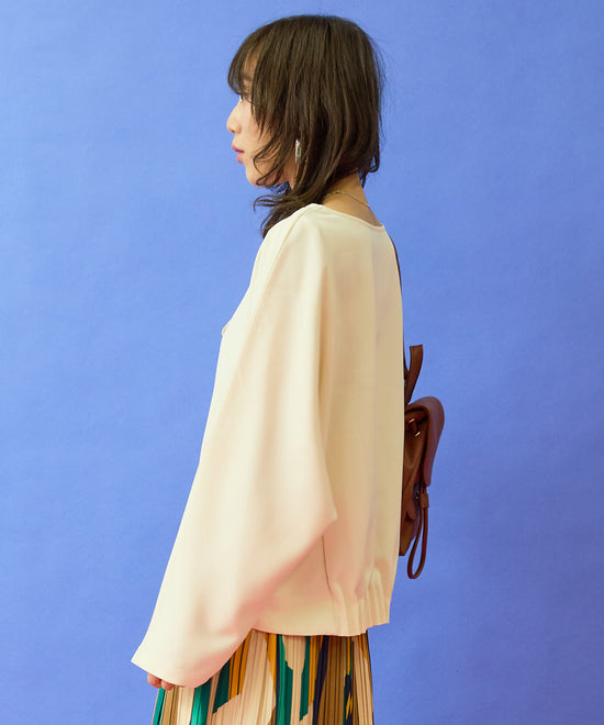 【FONT LAB】ピンタックヘムライトポンチカットソー