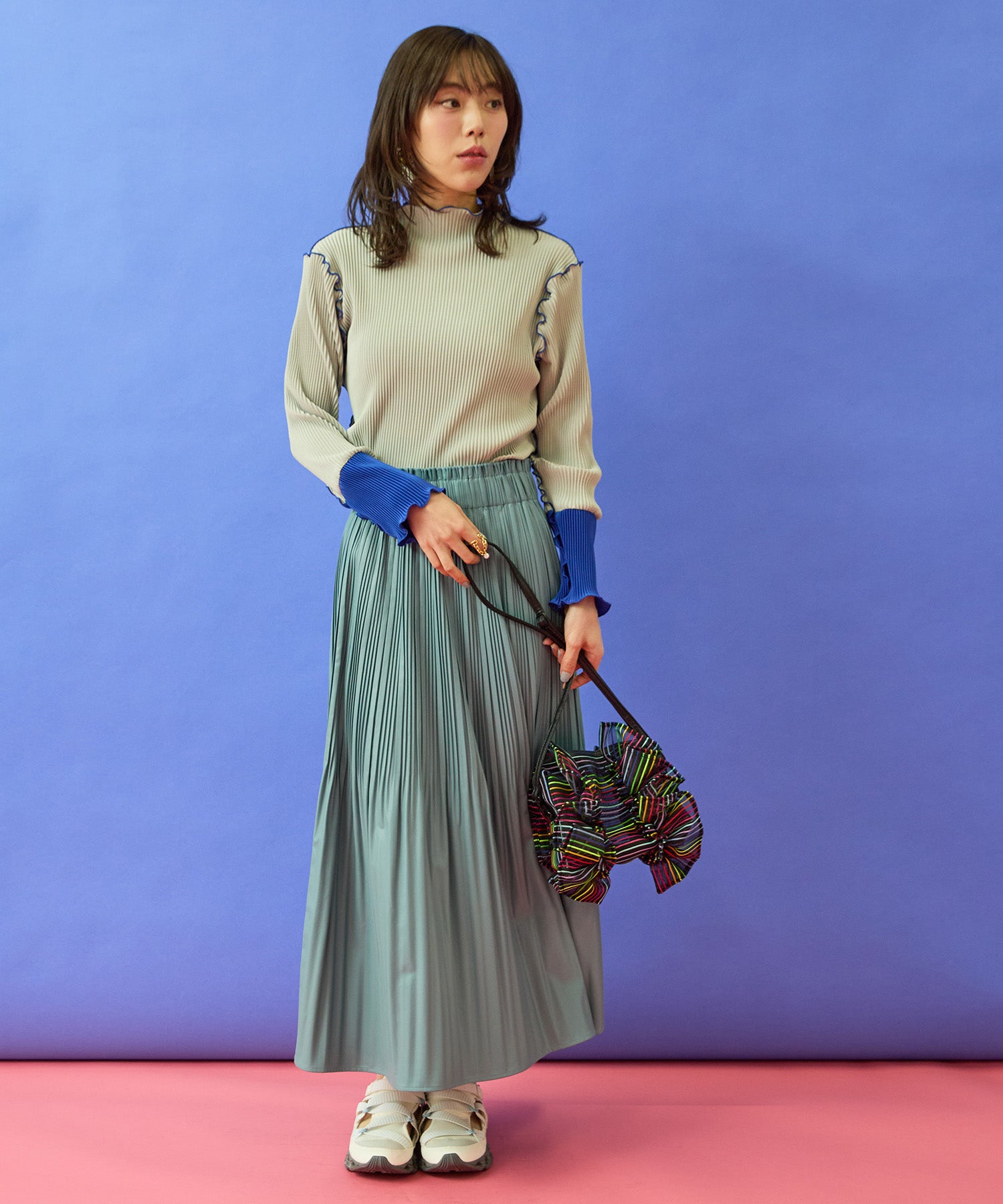 【FONT LAB】プリーツちびハイネックバイカラーカットソー