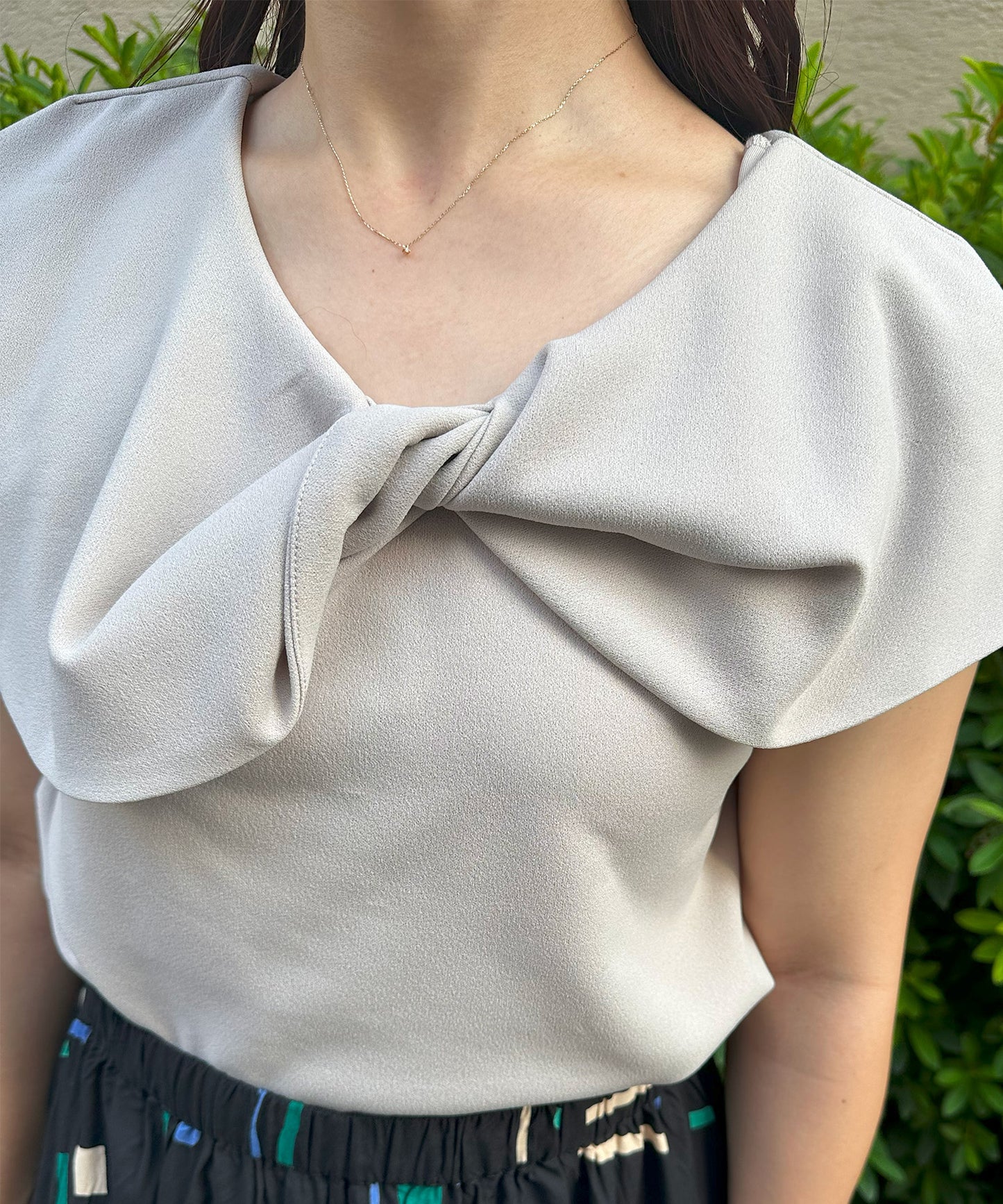 【INNOWAVE】ツイストカラーカットソー