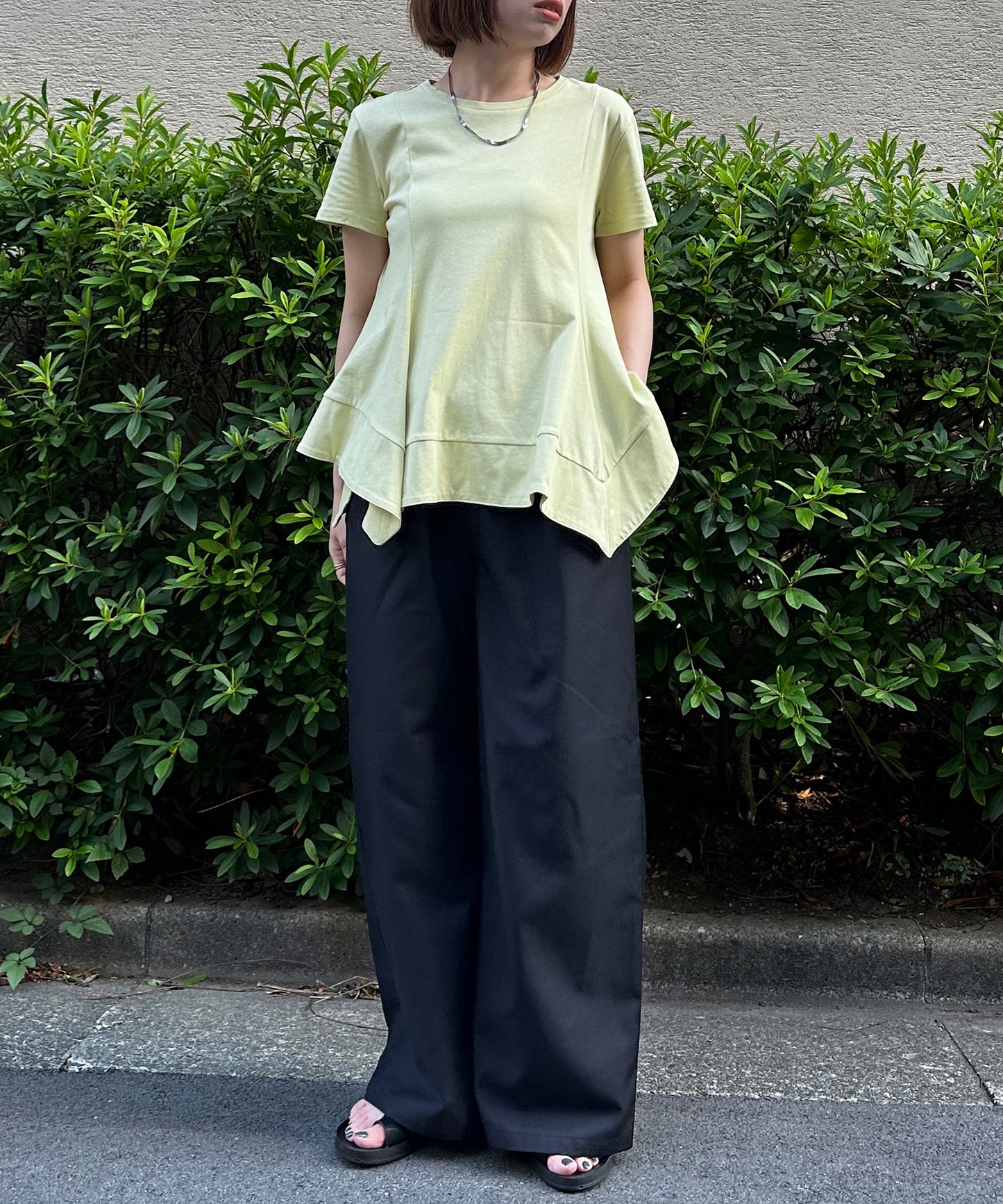 【qout】デザインヘムドライカットソー