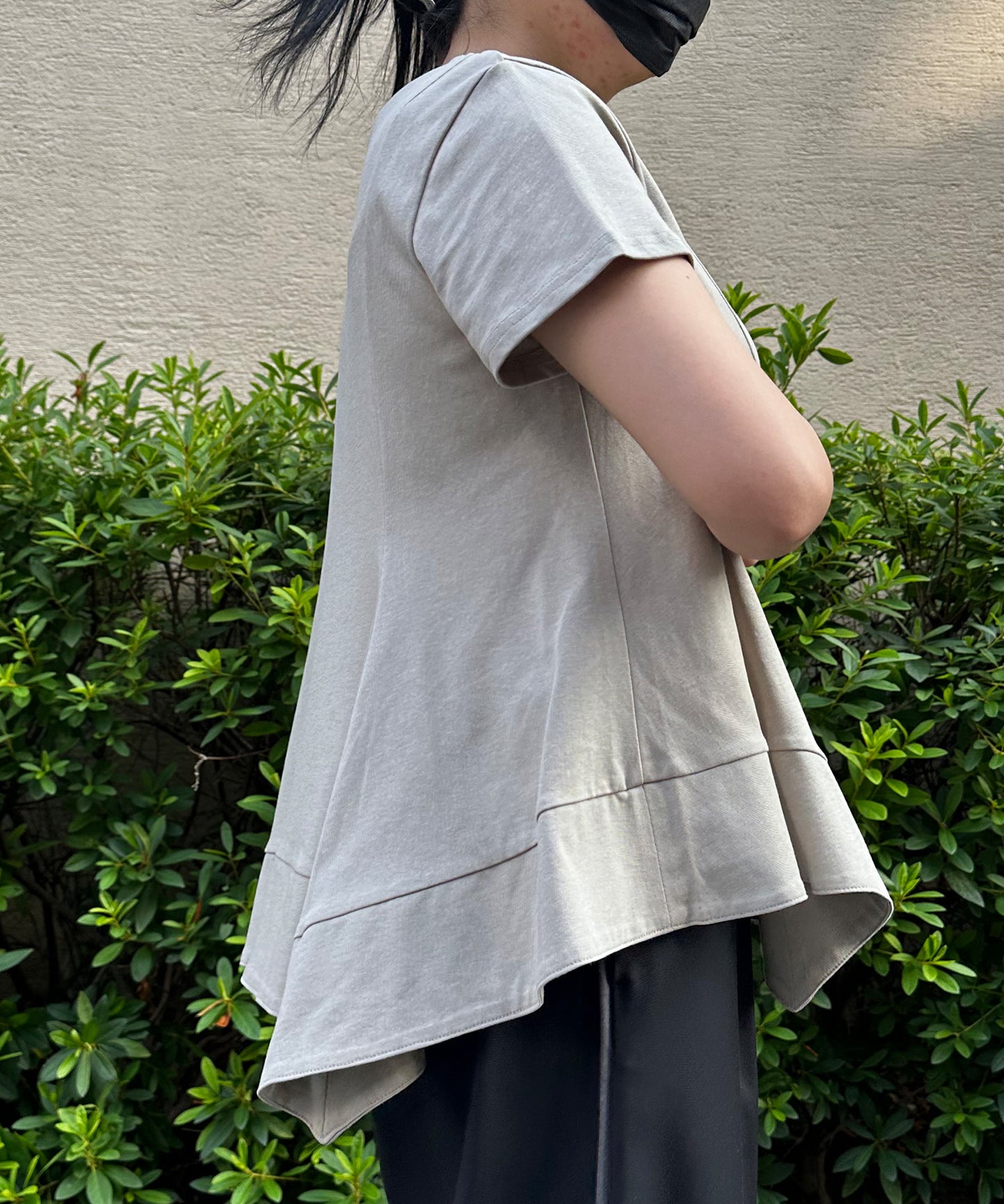 【qout】デザインヘムドライカットソー