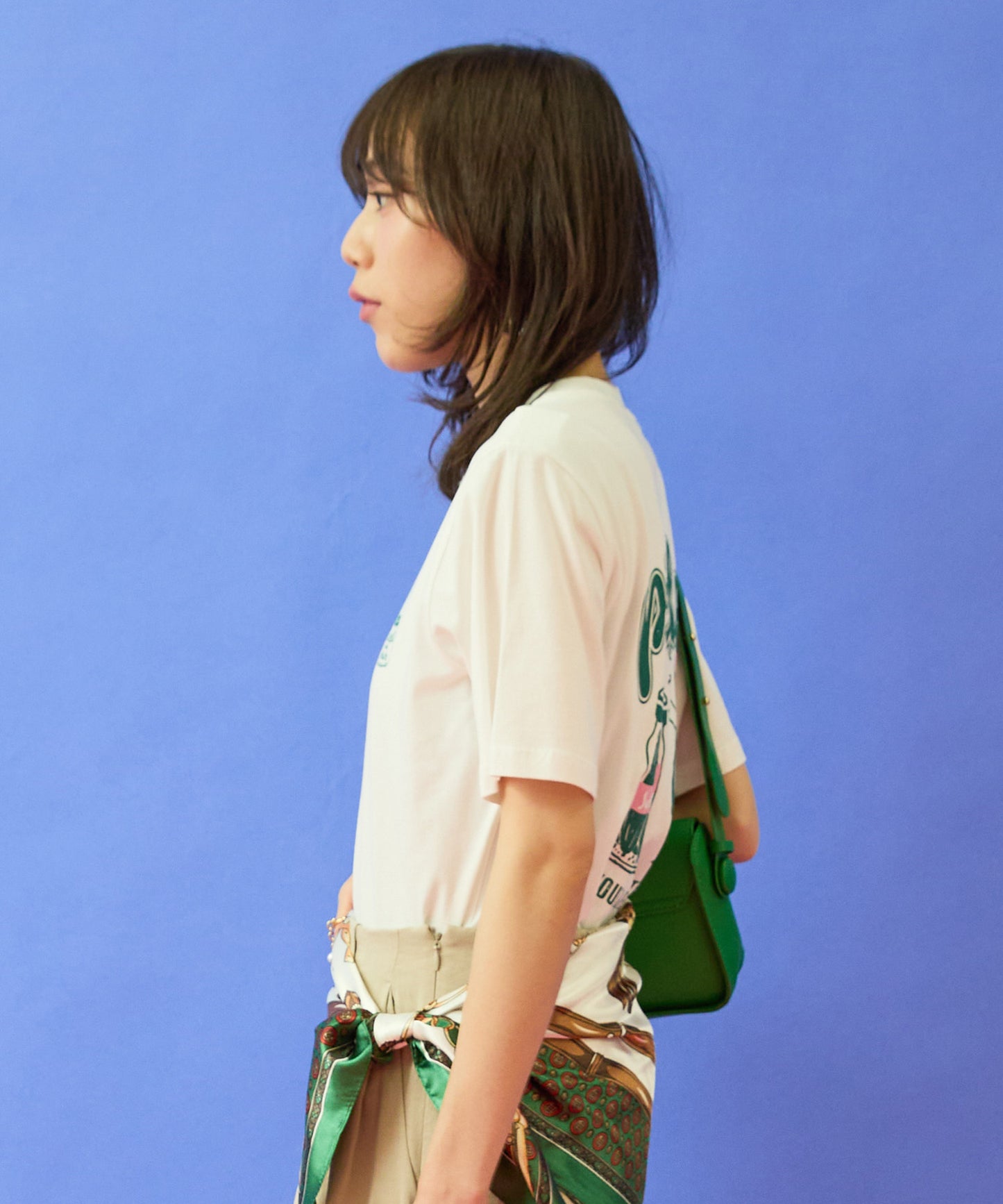 【mademoiselle YEYE】バックプリントTシャツ