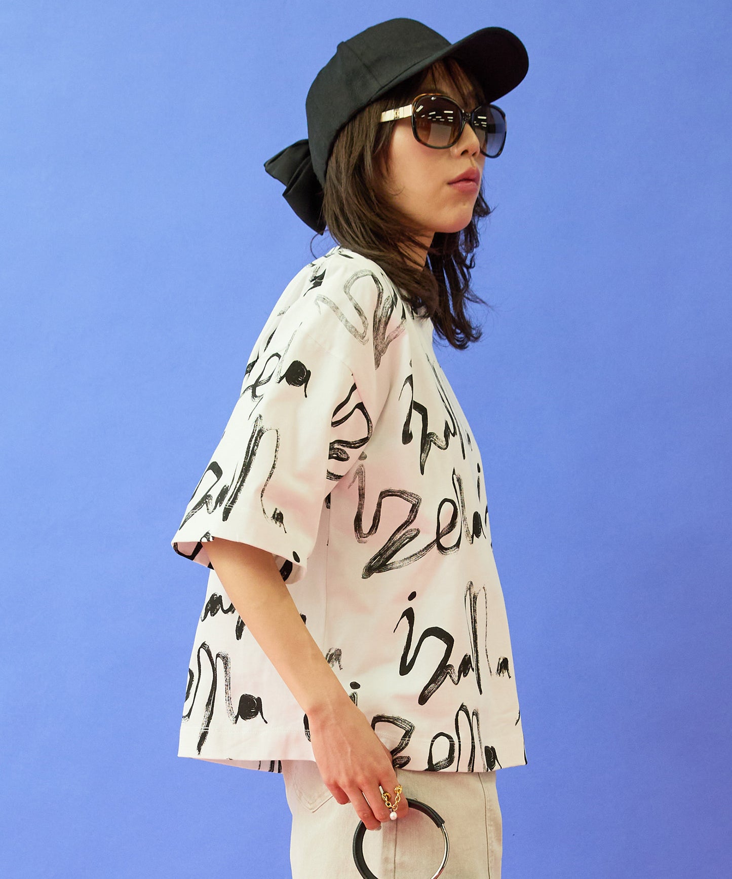 【SKFK】グラフィティプリントTシャツ