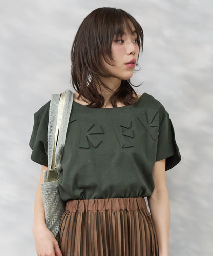 【SKFK】エンボスロゴTシャツ