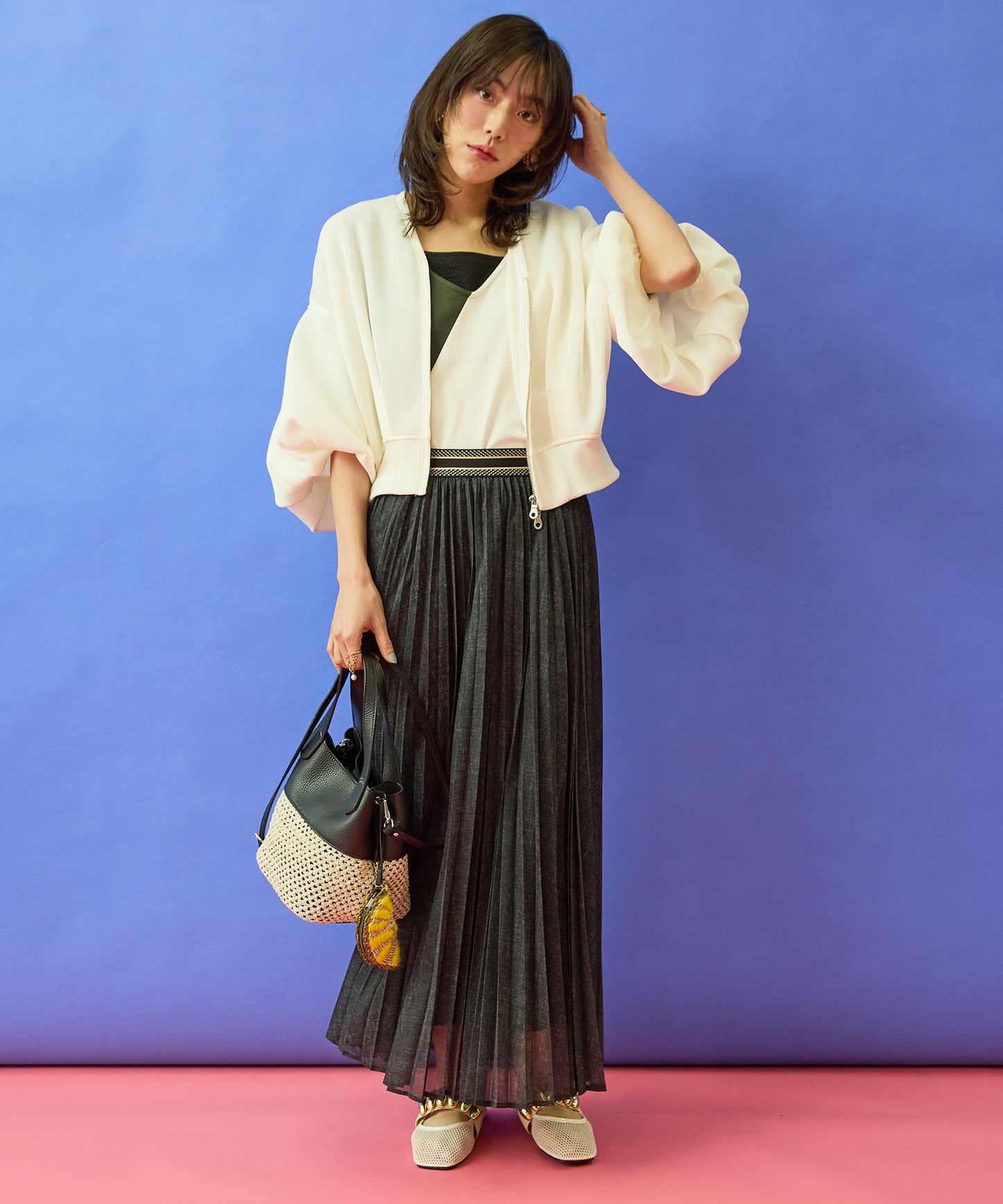 【SKFK】カラーブロック深VネックTシャツ