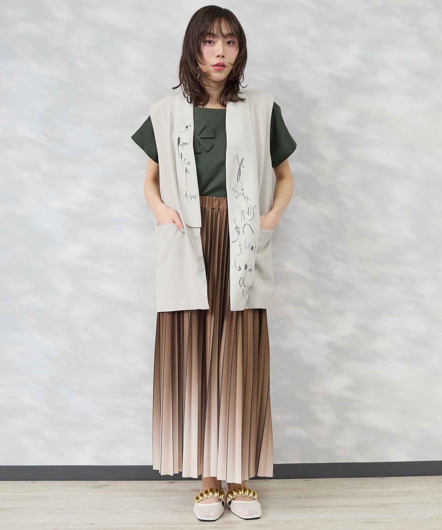 【SKFK】アシンメトリーデザインペイントジレ