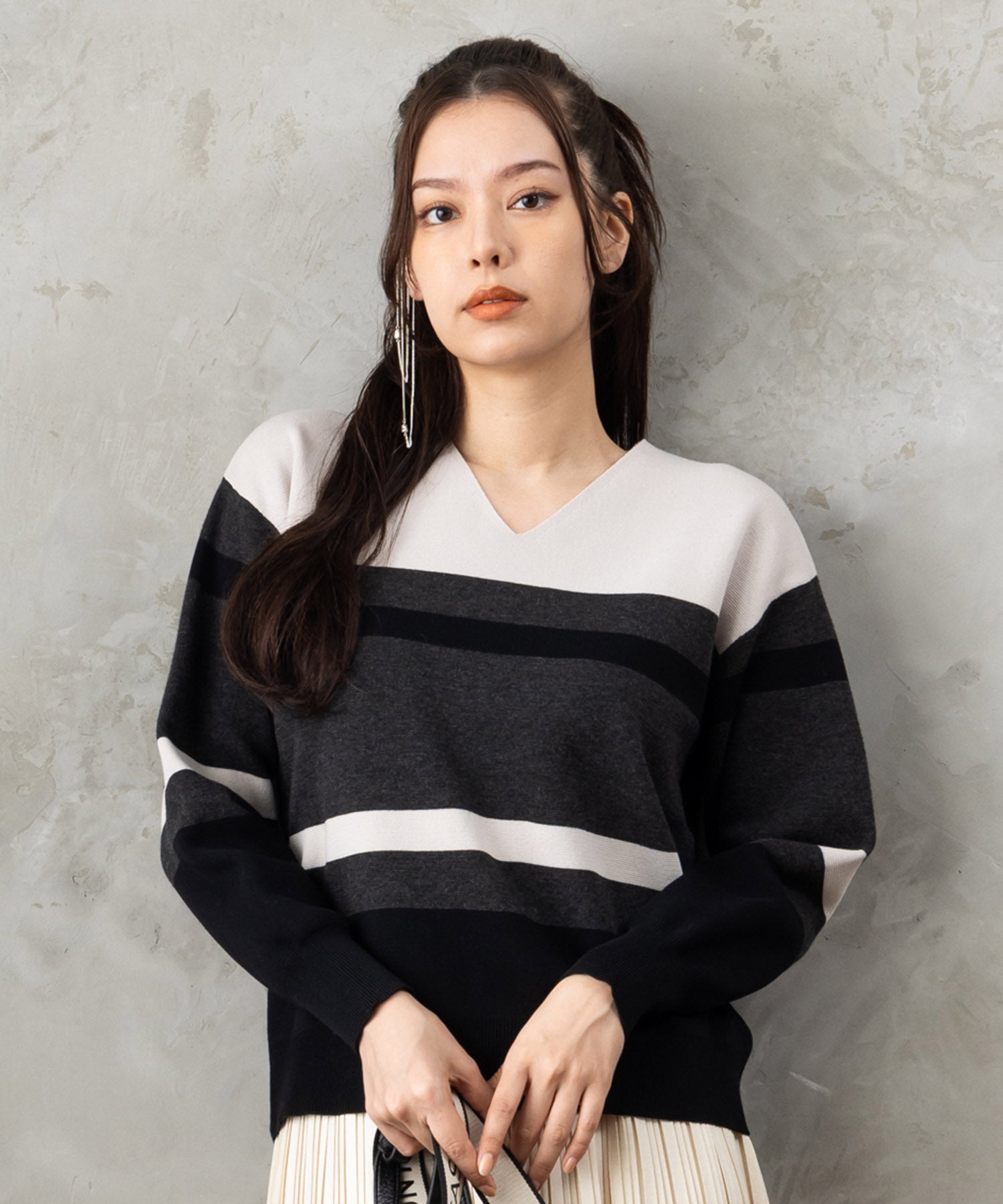 【JETSET SOLO PLUS】マシュマロタッチミラノVネックニット