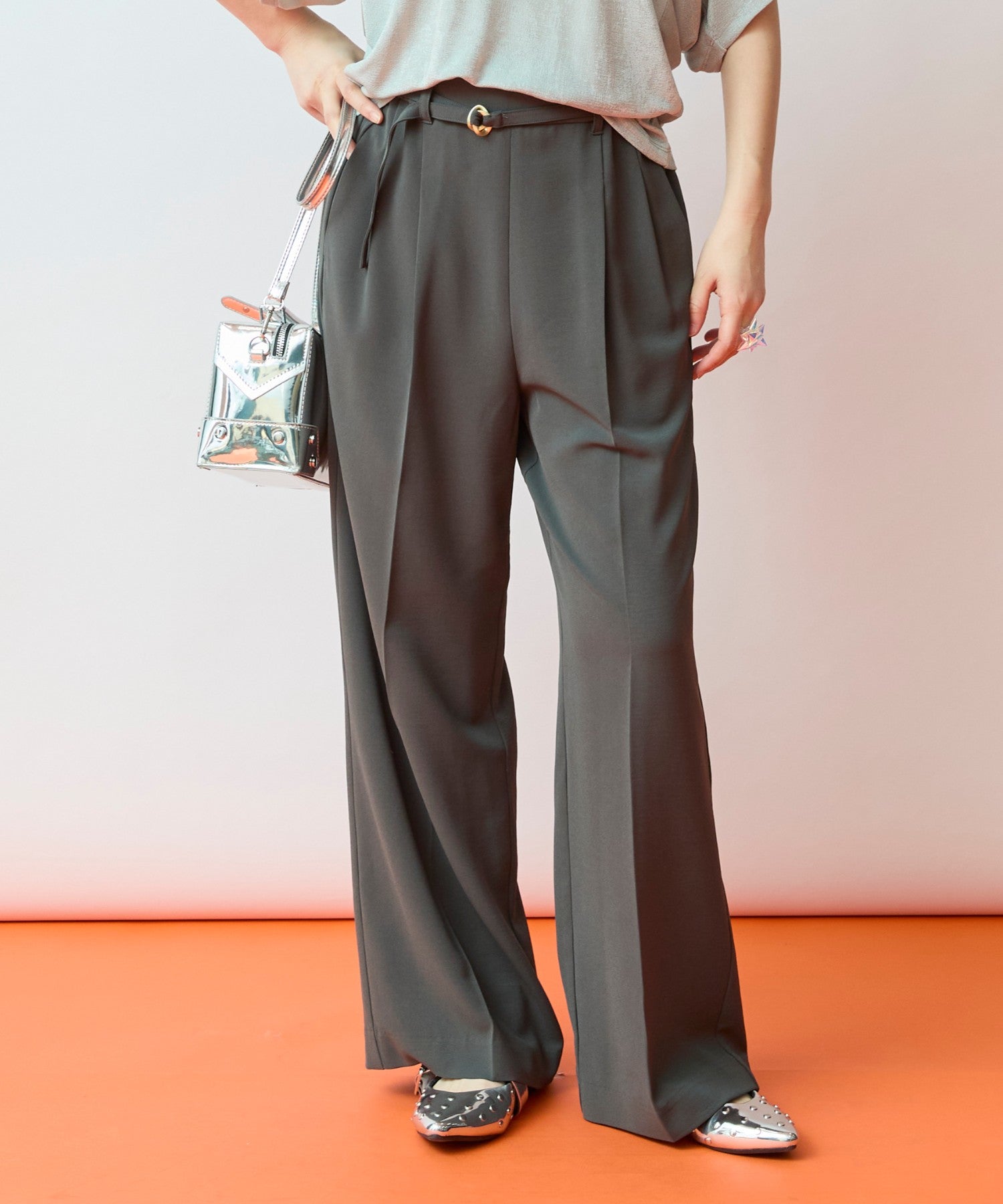 【JETSET SOLO PLUS】ハイストレッチカルゼワッシャーベルト付きパンツ