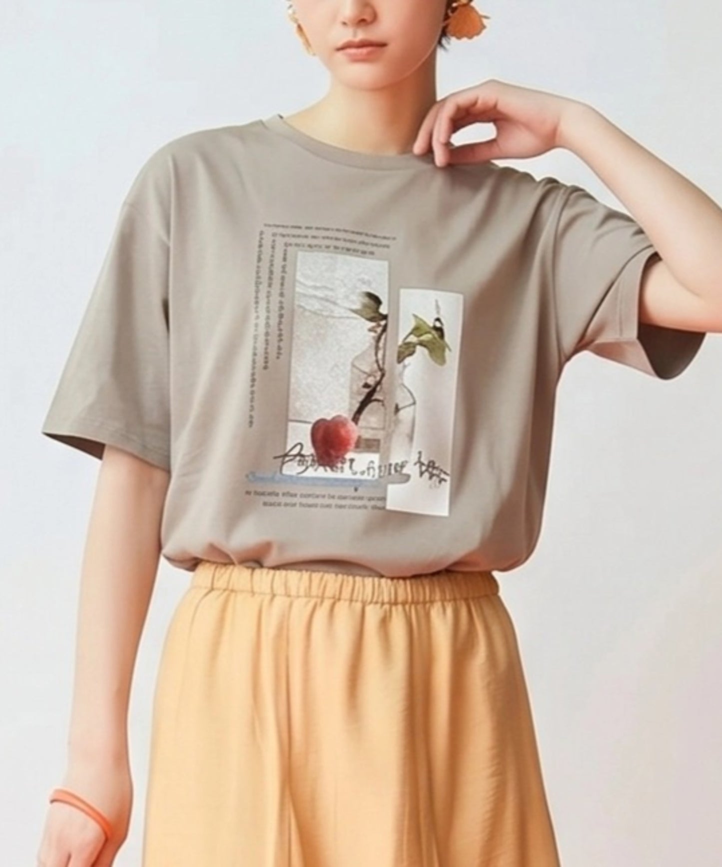 【FONT LAB】ドライタッチコットンアップルフォトTシャツ