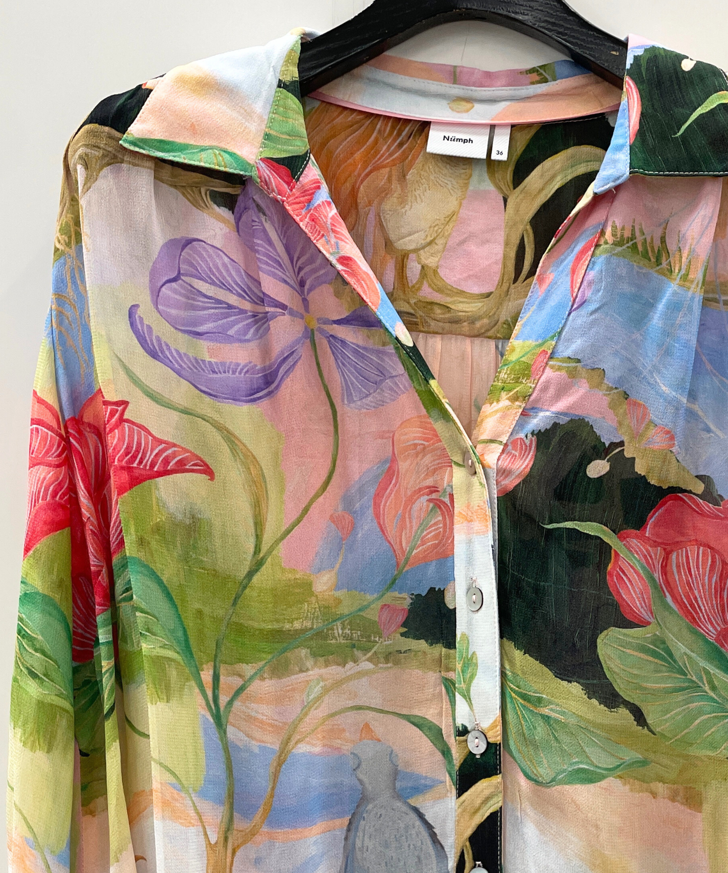 【NUMPH】 GLIMMERS OF JOYプリントシャツ