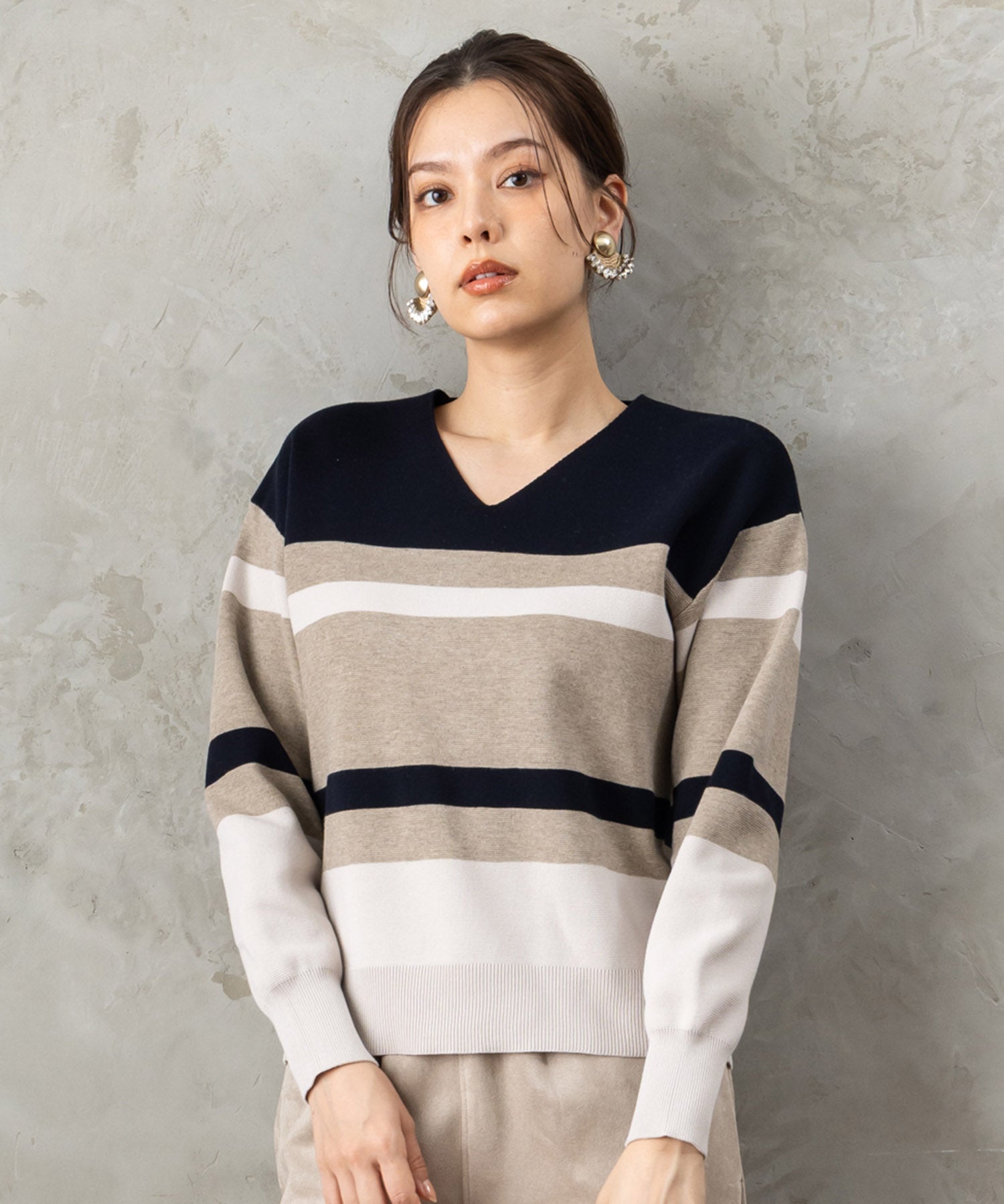 【JETSET SOLO PLUS】マシュマロタッチミラノVネックニット