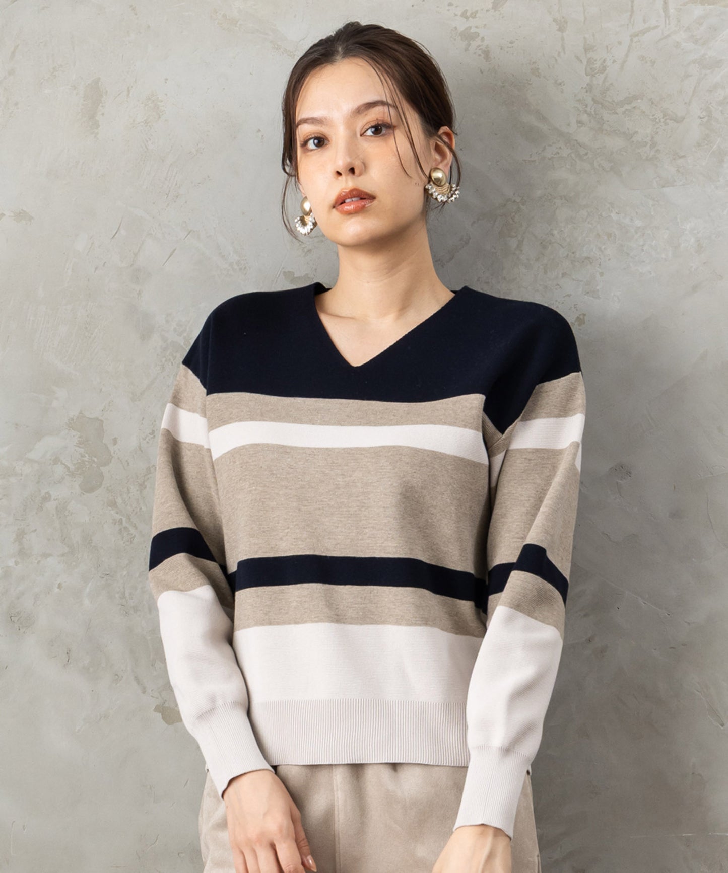 【JETSET SOLO PLUS】マシュマロタッチミラノVネックニット