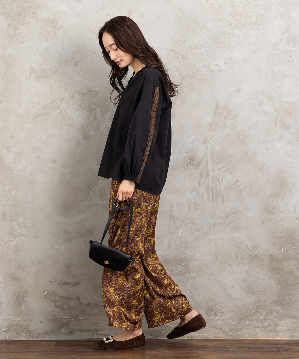 INDESIGN チロリアンテープエンブロイダリーブラウス