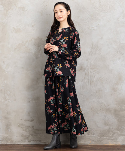 INDESIGN フラワーブーケプリントブラウス