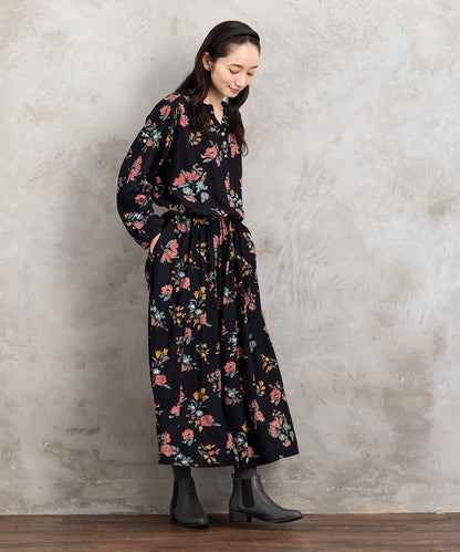 INDESIGN フラワーブーケプリントブラウス