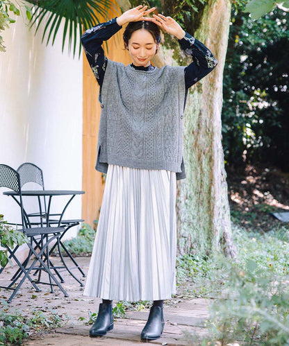 INDESIGN フラワープリントフリルカラーブラウス