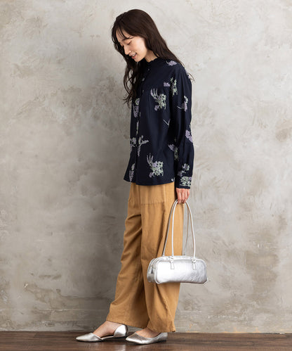 21号(6L～) INDESIGN フラワープリントフリルカラーブラウス