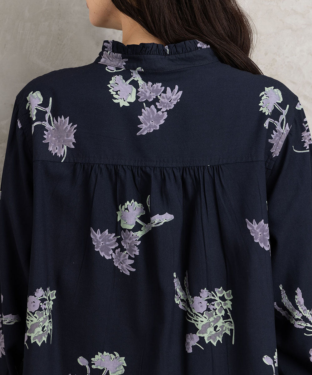 21号(6L～) INDESIGN フラワープリントフリルカラーブラウス