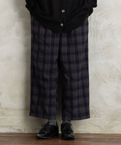 両面起毛セミワイドパンツ