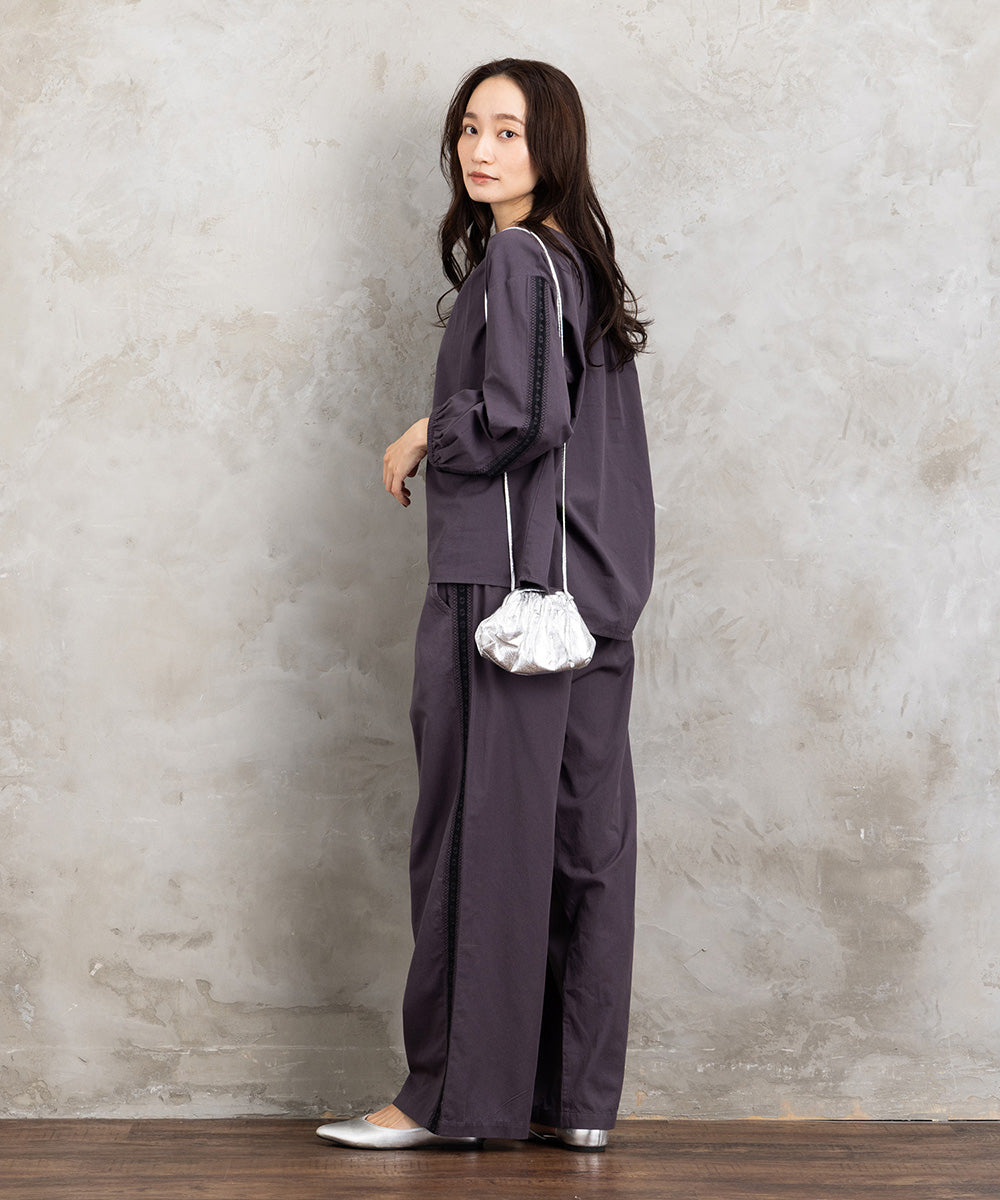 INDESIGN チロリアンテープエンブロイダリーラインパンツ