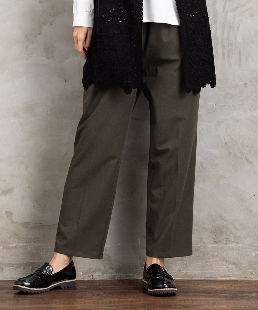 トロピカルウールセンタープレステーパードパンツ