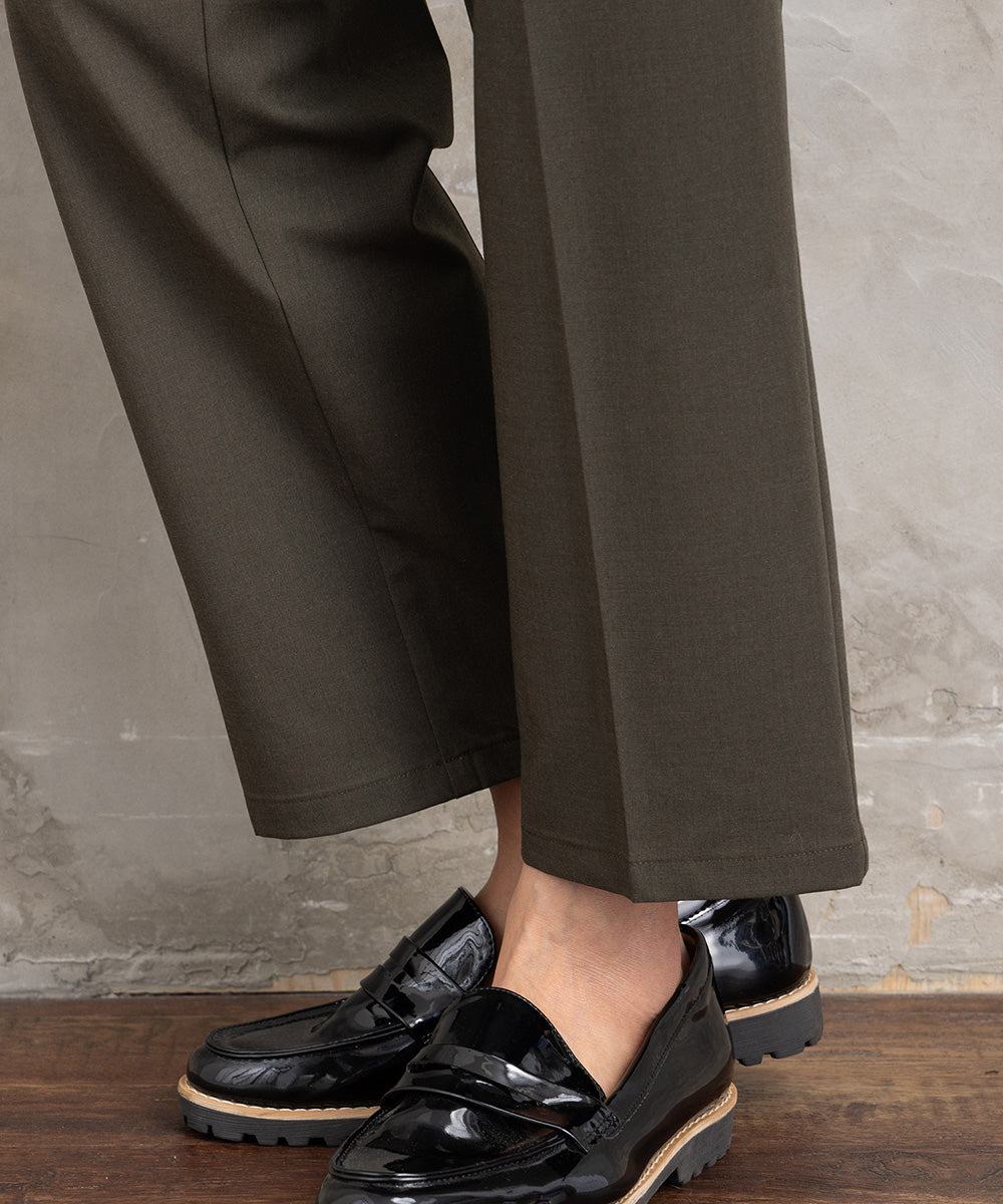 トロピカルウールセンタープレステーパードパンツ