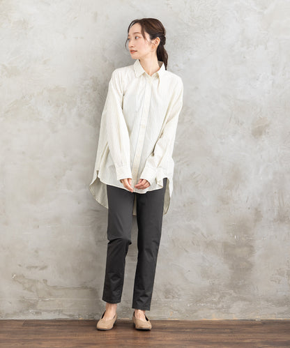 コットンストレッチテーパードパンツ