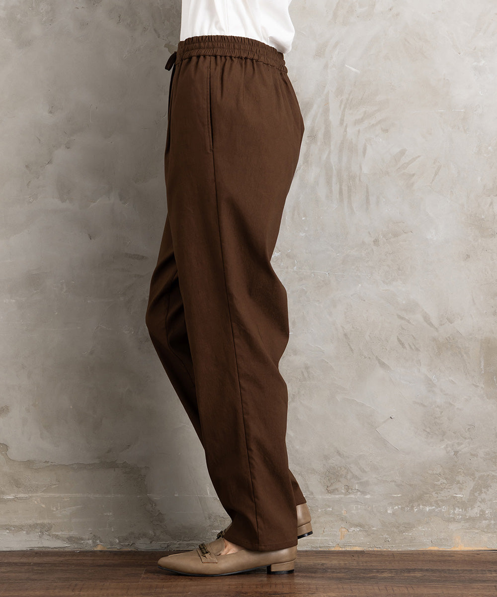 ハイテンションテーパードパンツ