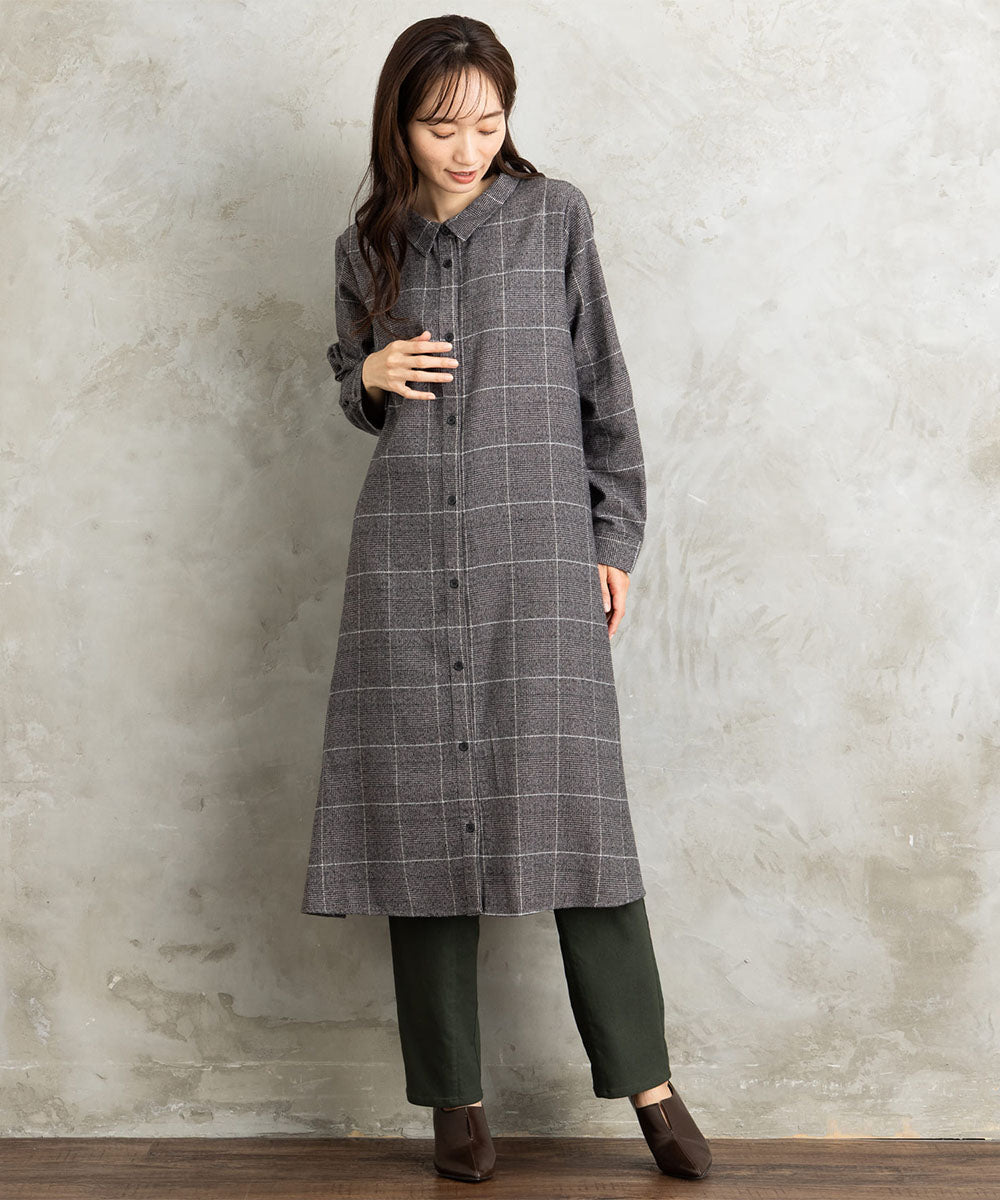 ハイテンションテーパードパンツ