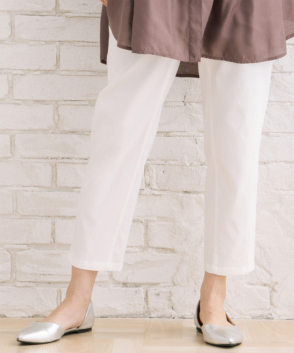 ハイテンションテーパードパンツ