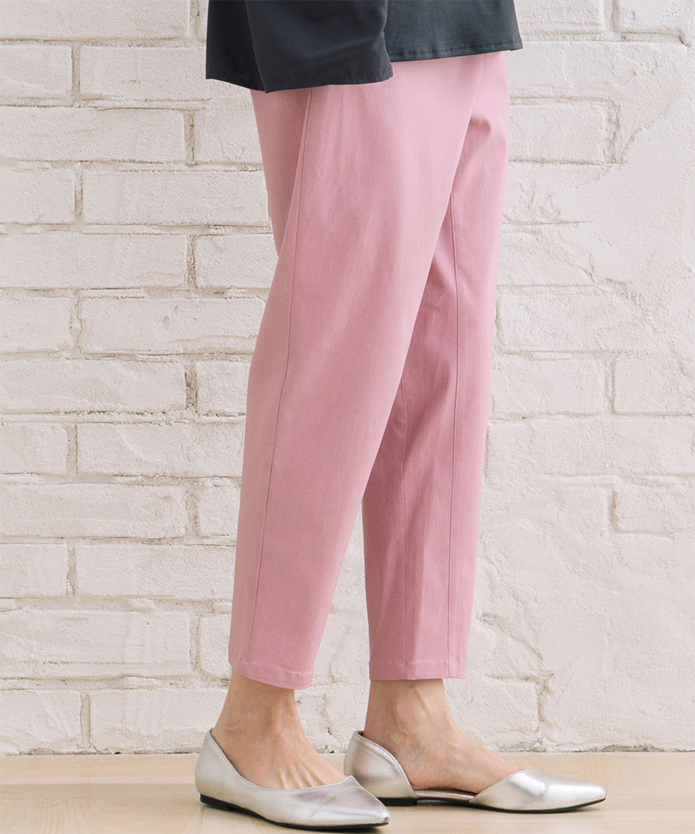 ハイテンションテーパードパンツ