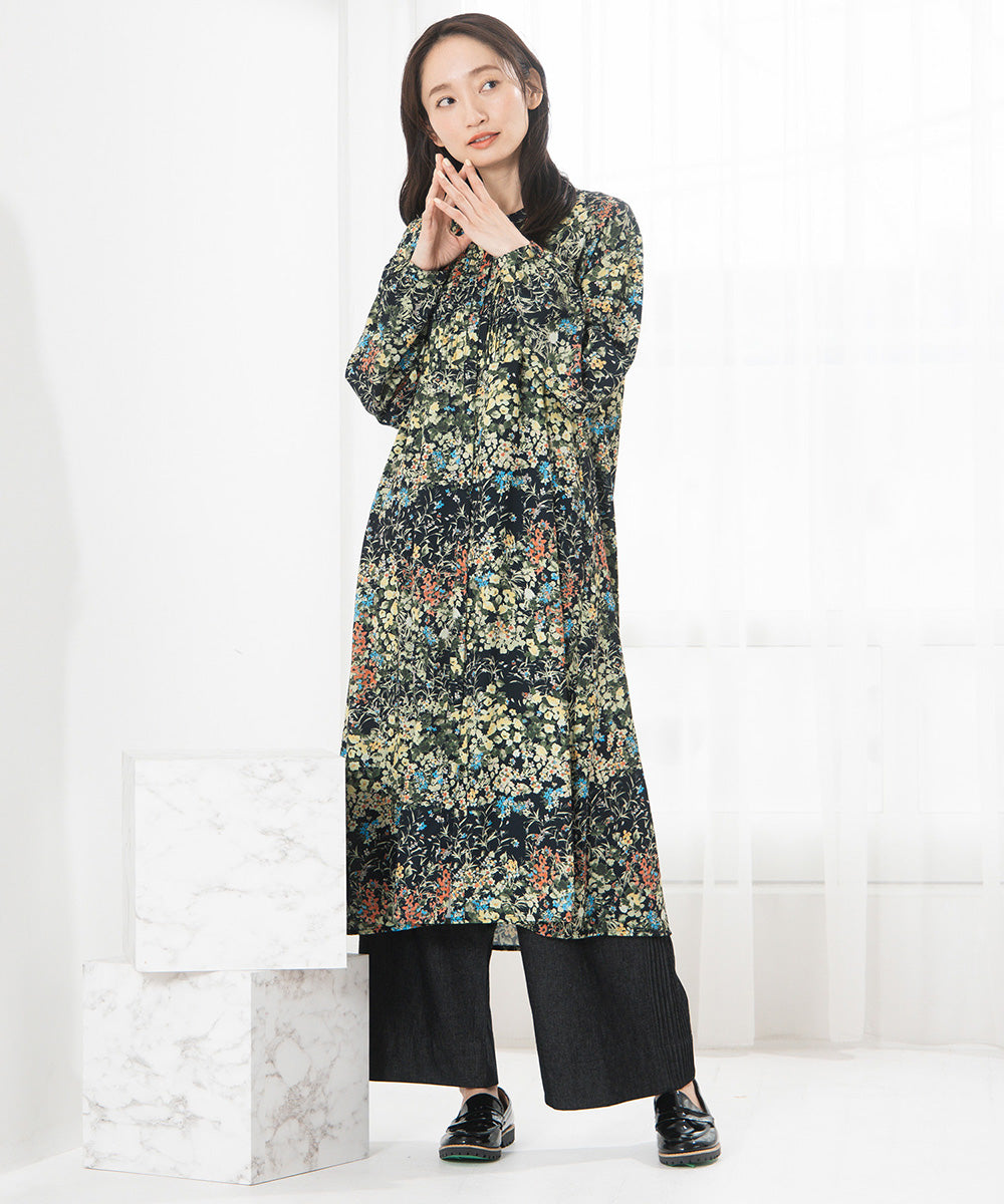 INDESIGN ピンタックラインデニムパンツ