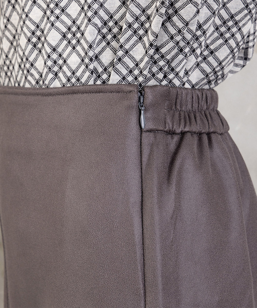 21号(6L～) FONTLAB マシュマロレザーライクスカート