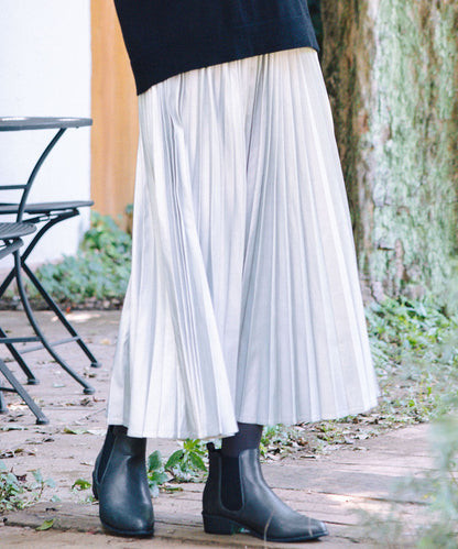 レザーライクプリーツスカート